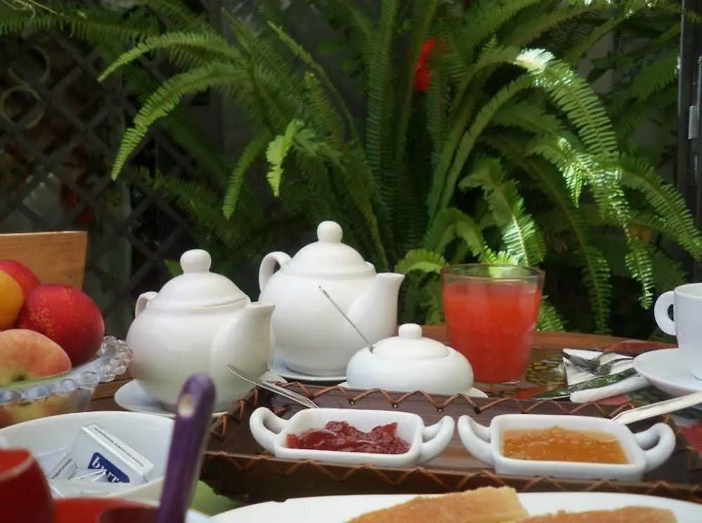 Bed & Breakfast Bnb San Barnaba CTA